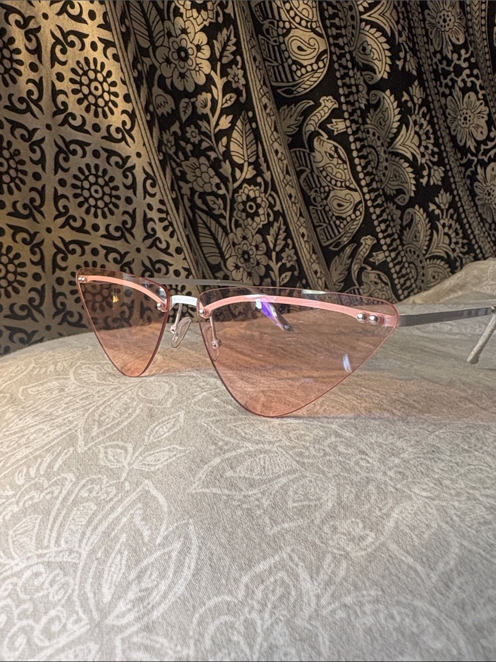 Pink Rimless Cat-Eye Sunglasses - Unbranded